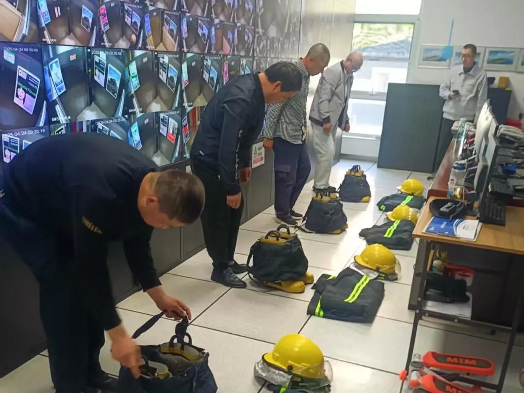 微型消防站应急演练 (2).jpg